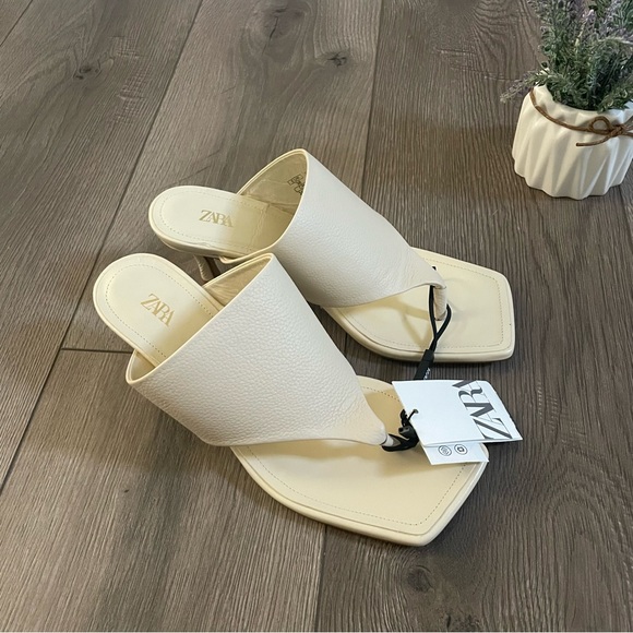 Zara Wide Strap With Toe Post Heeled Leather Sandals Sz:7.5 NWT - Picture 14 of 14